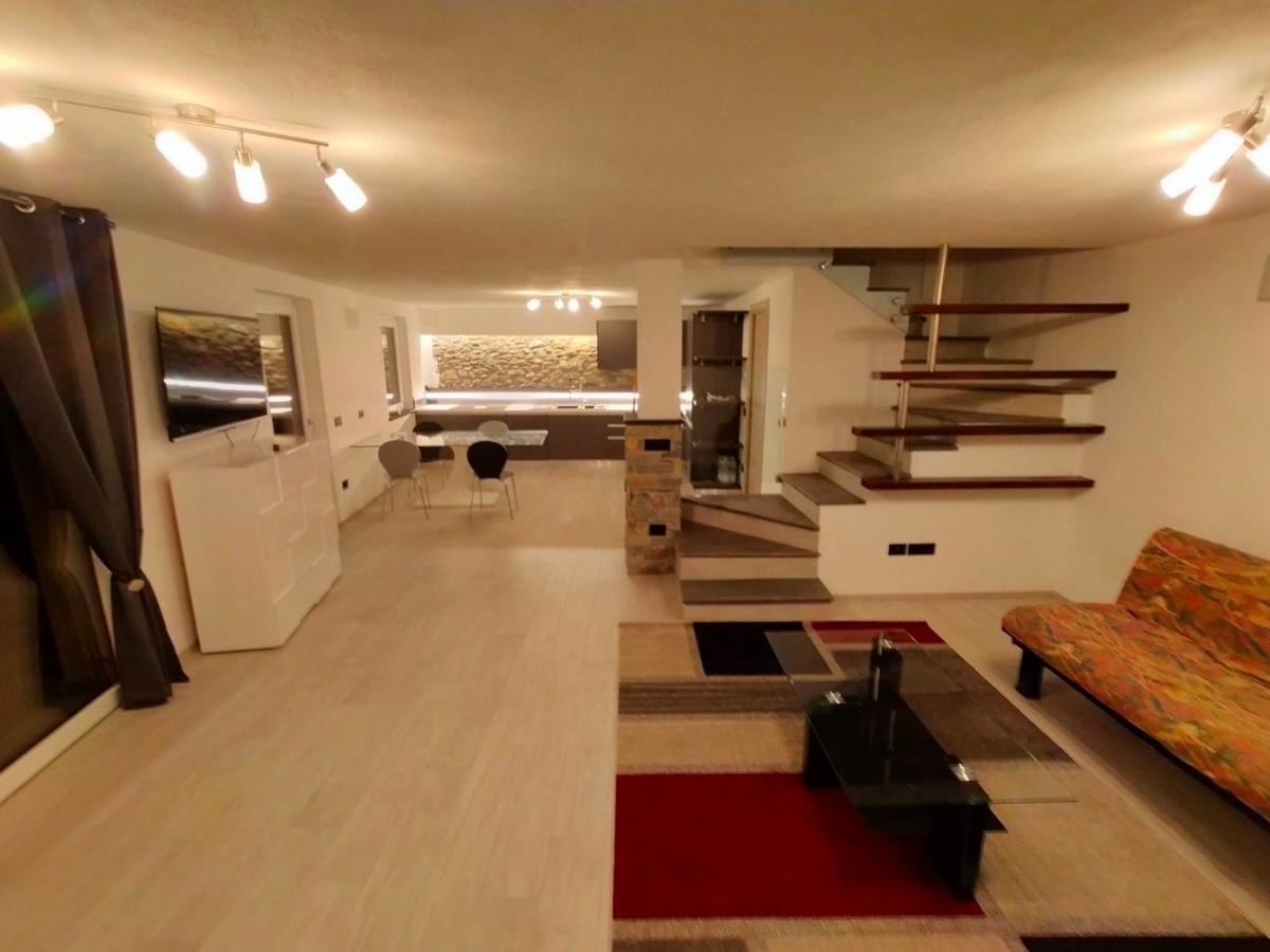 Appartamento La Vista Аоста Экстерьер фото